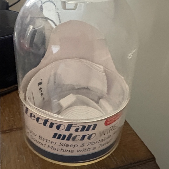 Adaptive Sound Technologies LectroFan Micro - Picture 3 of 4